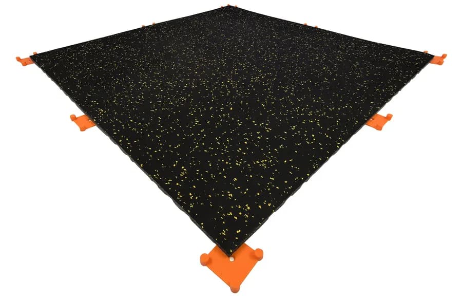 Loseta de goma EPDM de 1 × 1 m con conectores naranjas en las esquinas